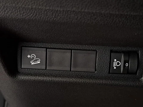 Jeep Avenger 1.2 G 74KW ALTITUDE 5P