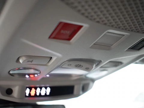 Jeep Avenger 1.2 G 74KW ALTITUDE 5P