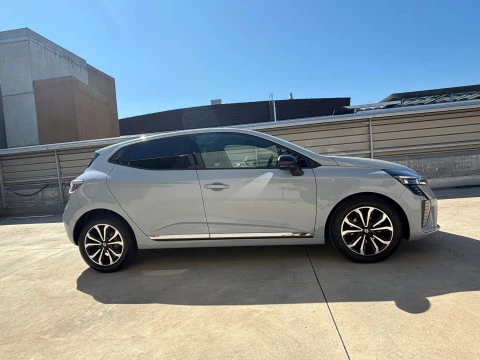 Renault Clio TECHNO 1.0 TCE 90CV 5P