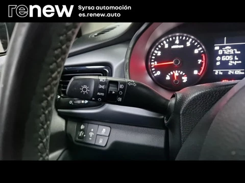 Kia Rio 1.2 CVVT 62kW (84CV) Concept