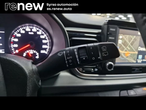 Kia Rio 1.2 CVVT 62kW (84CV) Concept