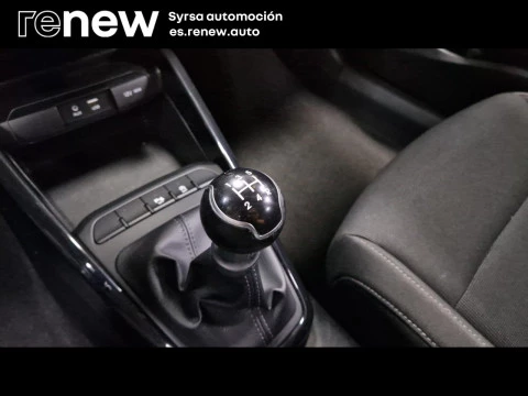 Kia Rio 1.2 CVVT 62kW (84CV) Concept