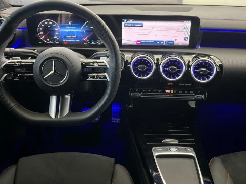Mercedes-Benz CLA 220 D DCT