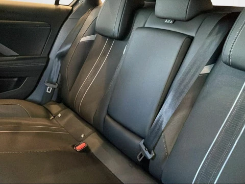 Opel Astra 1.2T XHT 96kW (130CV) GS