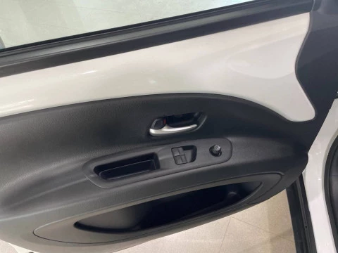 Toyota Aygo X Cross 1.0 VVT-I 72CV Like