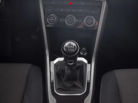 Volkswagen T-Roc Advance 1.0 TSI 81kW (110CV)