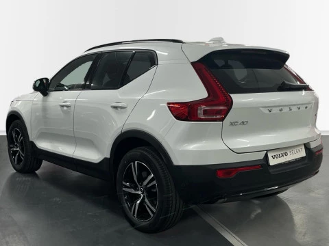 Volvo XC40 XC40 B3 PLUS DARK