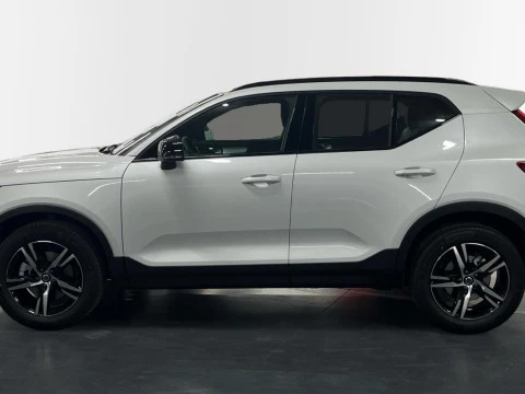 Volvo XC40 XC40 B3 PLUS DARK