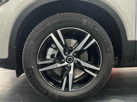 Volvo XC40 XC40 B3 PLUS DARK