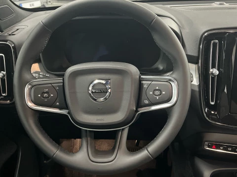 Volvo XC40 XC40 B3 PLUS DARK