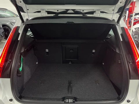 Volvo XC40 XC40 B3 PLUS DARK