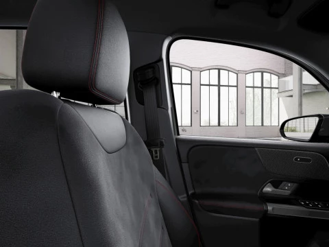 Mercedes-Benz GLB  200 d