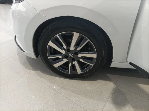 Nissan Micra IG-T 68 kW (92 CV) E6D-F N-Design Black