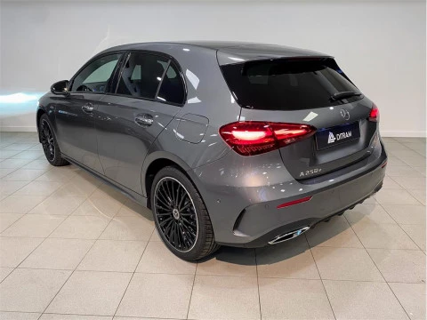 Mercedes-Benz Clase A 250 e con tecnología híbrida EQ