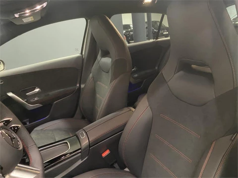 Mercedes-Benz Clase A 250 e con tecnología híbrida EQ