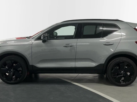 Volvo XC40 XC40 B3 PLUS BLACK EDITION