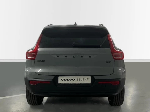 Volvo XC40 XC40 B3 PLUS BLACK EDITION