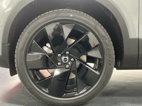 Volvo XC40 XC40 B3 PLUS BLACK EDITION