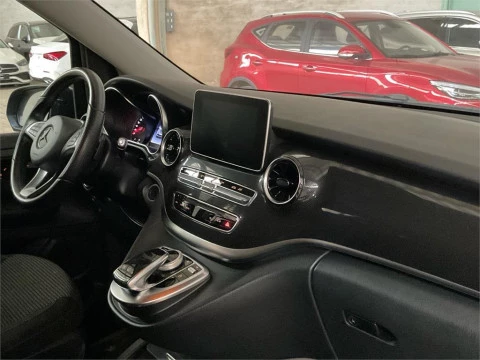 Mercedes-Benz Clase V 220 d Avantgarde Largo