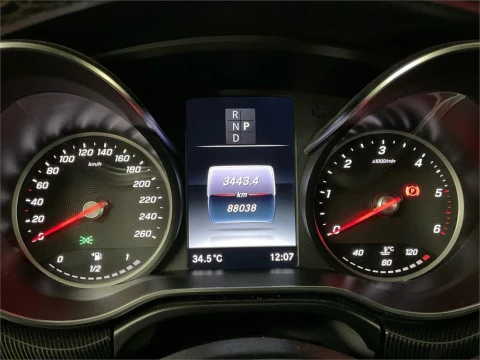 Mercedes-Benz Clase V 220 d Avantgarde Largo