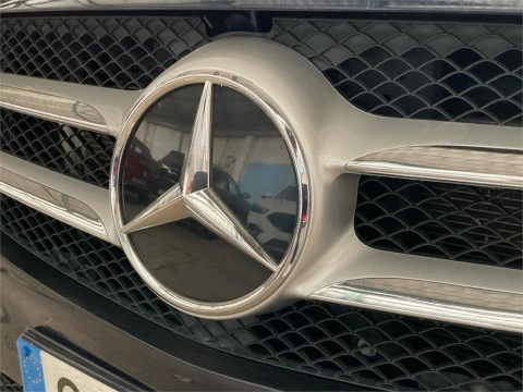 Mercedes-Benz Clase V 220 d Avantgarde Largo