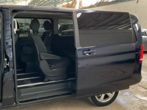 Mercedes-Benz Clase V 220 d Avantgarde Largo