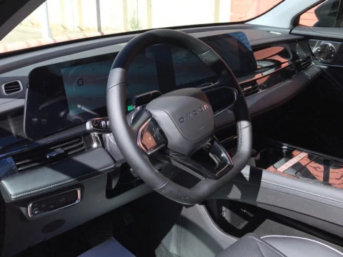 Omoda 5 HEV Omoda PREMIUM