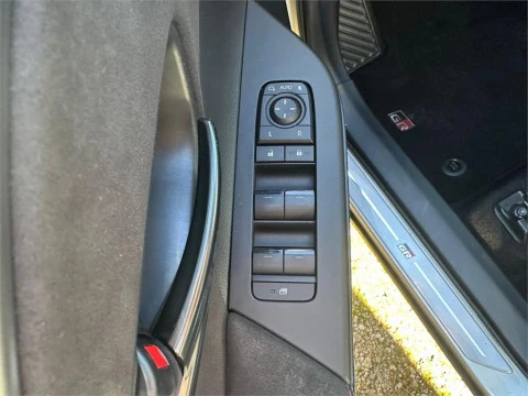 Toyota C-HR - GR SPORT Edition Plug-in Hybrid 220