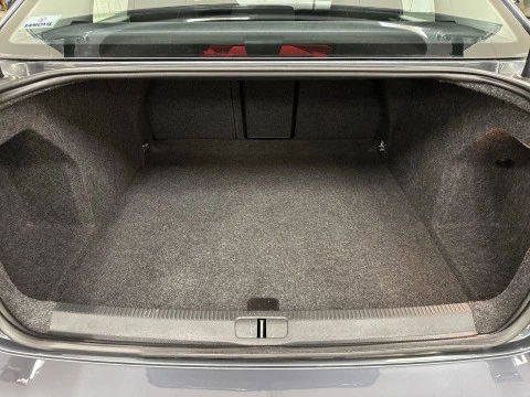 Volkswagen Passat 2.0 TDI CR Edition Plus 103 kW (140 CV)