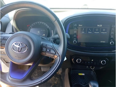 Toyota Aygo X Cross Cross Trendy Edition