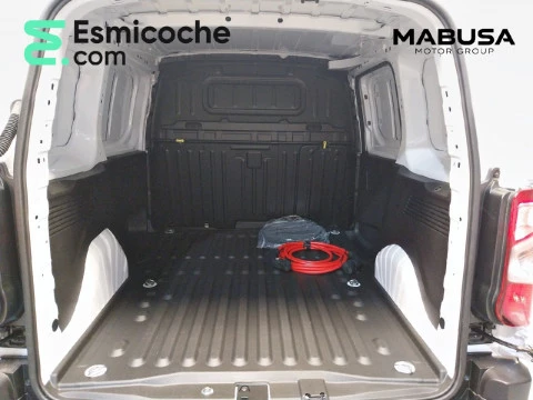 Peugeot Partner e-Partner Standard 800kg eléctrico 100 Kw (136 Cv)