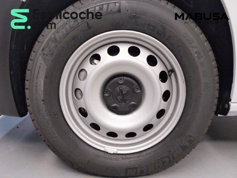 Peugeot Partner e-Partner Standard 800kg eléctrico 100 Kw (136 Cv)