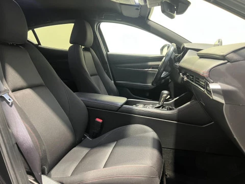 Mazda3 2.0 e-SKYACTIV-G 88KW HOMURA