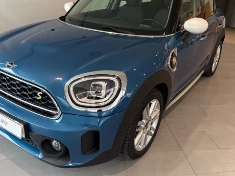 MINI Countryman Cooper S E ALL4 162 kW (220 CV)
