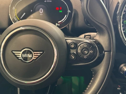 MINI Countryman Cooper S E ALL4 162 kW (220 CV)