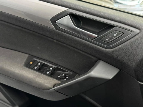 Volkswagen Touran 1.6 TDI (116 CV) Business 7 plazas