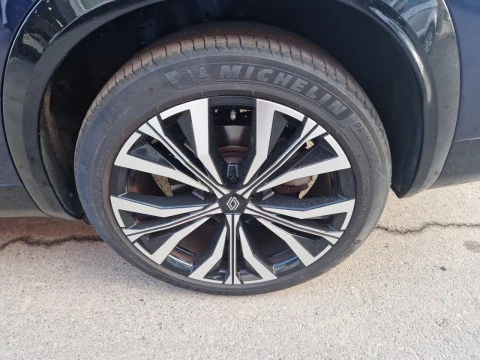 Renault Espace Iconic E-Tech full hybrid 146kW