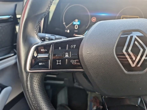 Renault Espace Iconic E-Tech full hybrid 146kW