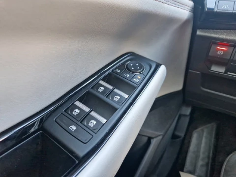 Renault Espace Iconic E-Tech full hybrid 146kW