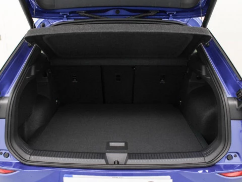 Volkswagen T-Roc 1.5 ETSI MHEV 110KW DSG R-LINE 150 5P