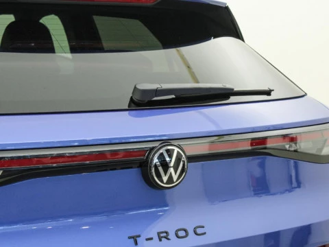 Volkswagen T-Roc 1.5 ETSI MHEV 110KW DSG R-LINE 150 5P