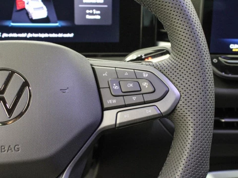 Volkswagen T-Roc 1.5 ETSI MHEV 110KW DSG R-LINE 150 5P