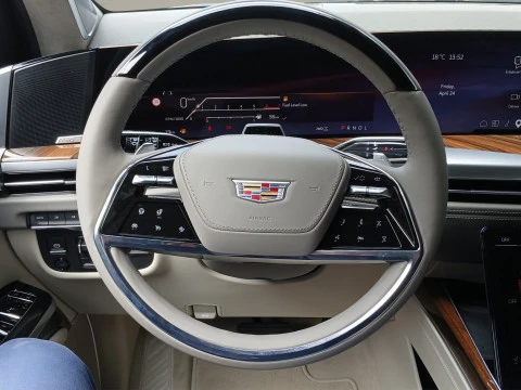 Cadillac Escalade Platinum Sport ESV