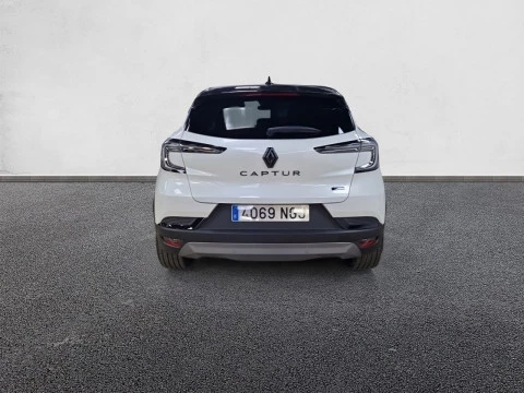 Renault Captur esprit Alpine E-Tech 105kW (145CV)
