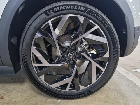 Renault Captur esprit Alpine E-Tech 105kW (145CV)