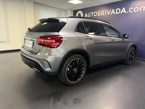 Mercedes-Benz GLA GLA 180