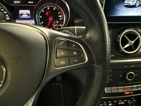 Mercedes-Benz GLA GLA 180
