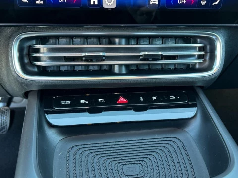 Mercedes-Benz CLA  180 con tecnologia hibrida