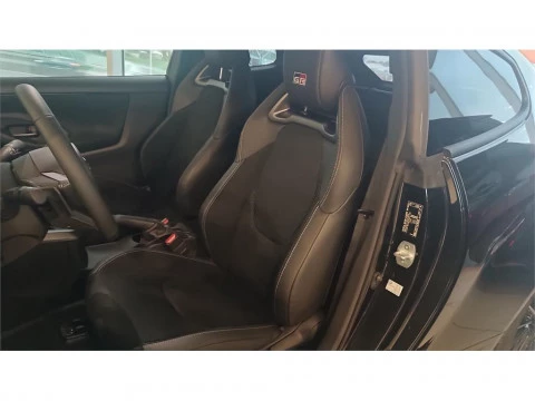 Toyota GR Yaris 1.6T 280 RZ A/T + TOURING PACK