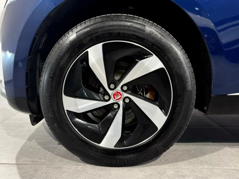 Jaguar F-Pace 2.0D L4 MHEV STANDARD AUT. AWD 163